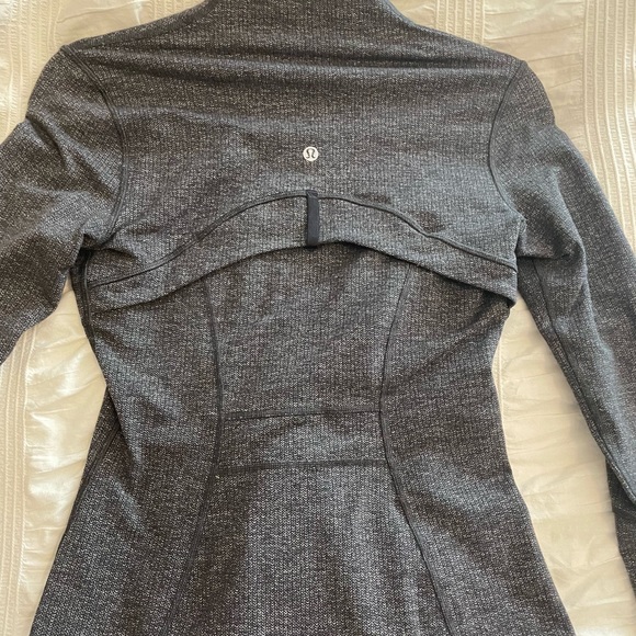 Lululemon Define Jacket size 4 - Picture 5 of 7